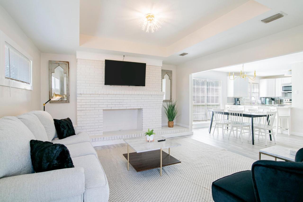 House In Mobile Newly Renovated! Quiet & Centrally Located! Extérieur photo